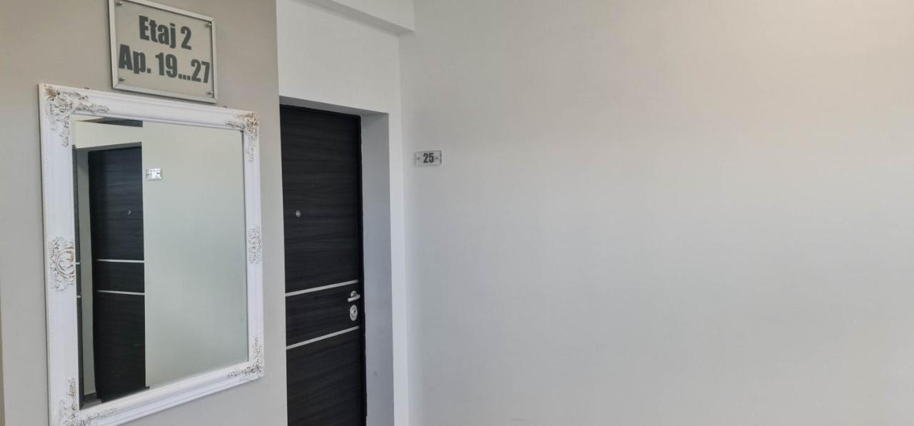 Luiza Apartament - Bavaro Residence - Mamaia Nord Нэводари Экстерьер фото