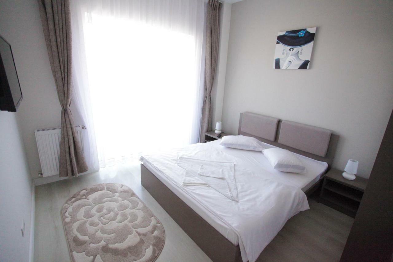 Luiza Apartament - Bavaro Residence - Mamaia Nord Нэводари Экстерьер фото