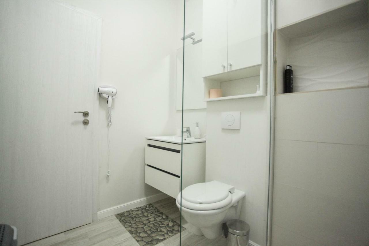 Luiza Apartament - Bavaro Residence - Mamaia Nord Нэводари Экстерьер фото