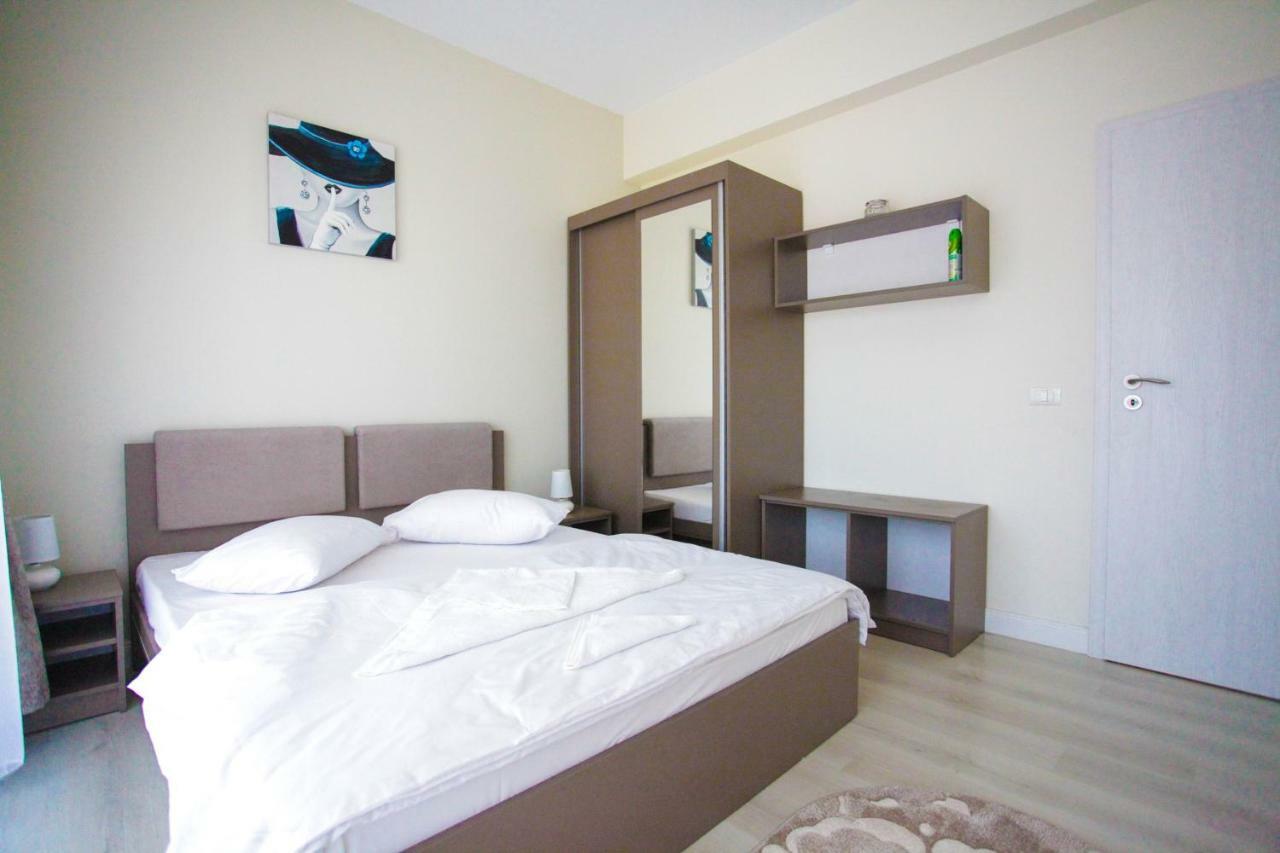 Luiza Apartament - Bavaro Residence - Mamaia Nord Нэводари Экстерьер фото